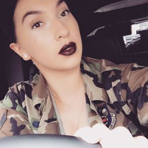 Meet your Posher, Michaela